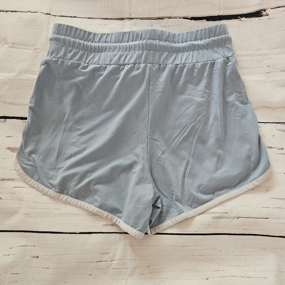 Casual Athletic Women's Drawstring Waist Shorts Size Small - Picture 3 of 4